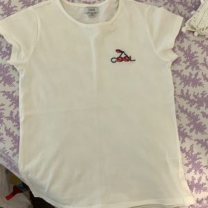 T-shirt for 10 year old girl